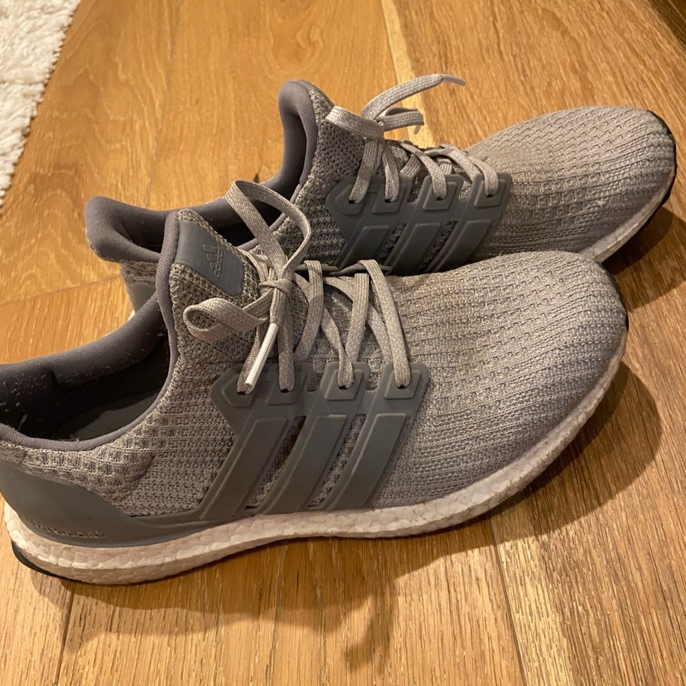 Adidas Ultraboost Sneakers